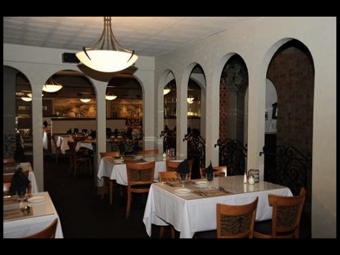 Fortuna's Restaurant Dining Room